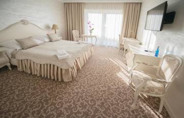 Фото номера Двухместный номер с 1 кроватью или 2 отдельными кроватями Отель Hotel Kiston г. Суленчино 4