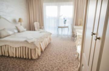 Фото номера Двухместный номер с 1 кроватью или 2 отдельными кроватями Отель Hotel Kiston г. Суленчино 10